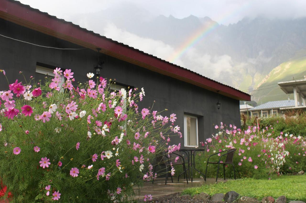Rooms 3 Kasbegi Buitenkant foto